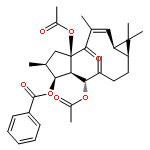 4H-Cyclopenta[a]cyclopropa[f]cycloundecen-4-one,4a,8-bis(acetyloxy)-7-(benzoyloxy)-1,1a,4a,5,6,7,7a,8,9,10,11,11a-dodecahydro-1,1,3,6-tetramethyl-9-methylene-,(1aR,2E,4aR,6S,7S,7aR,8R,11aS)-rel-(+)-